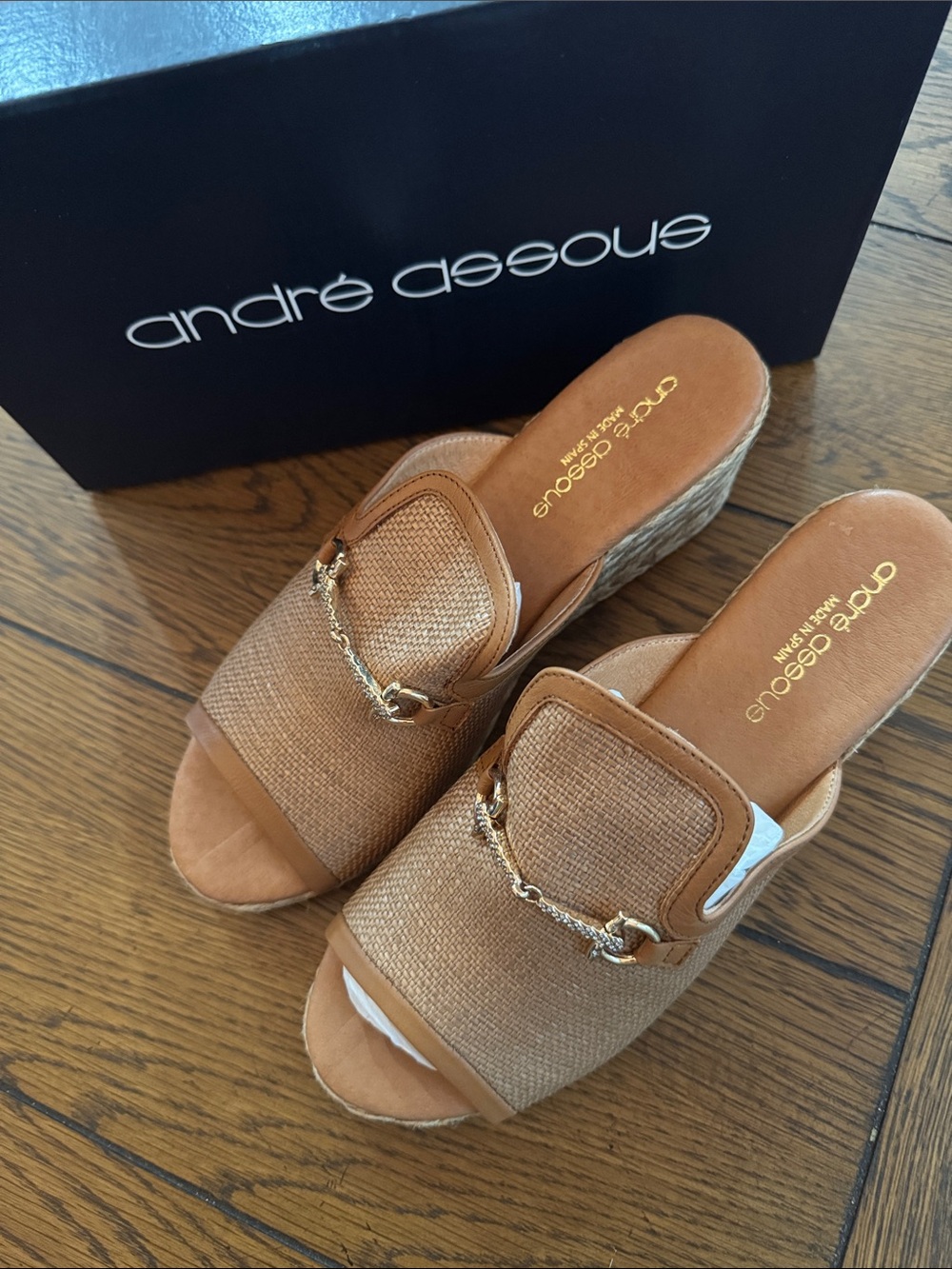 Andre Assous Tan Woven Mule with Gold Chain Detail, New, Spain